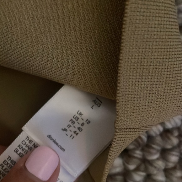 ๐ New Dion Lee Crop top strap olive green - Picture 5 of 6